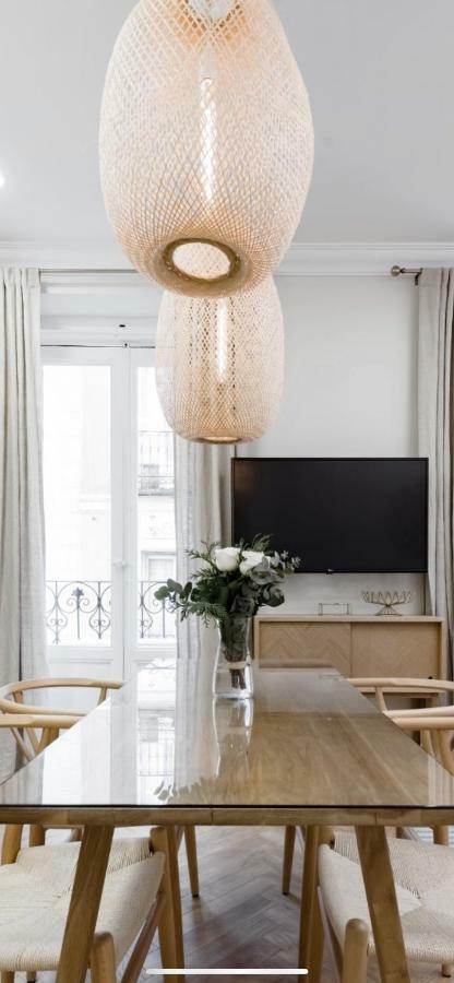 Amazing And New Apartment Five Minutes From Gran Via Madrid Eksteriør bilde